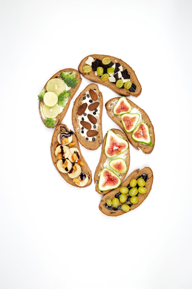 Crostini con Tapenade di Olive Nere