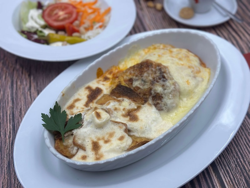 Moussaka Greca con Melanzane e Besciamella
