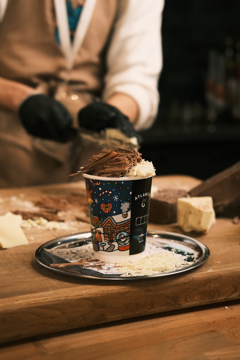 Mousse al Cioccolato Fondente con Arancia e Sale di Cipro