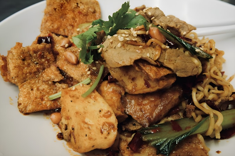 Noodles alla Singapore con Cavolfiore e Mais