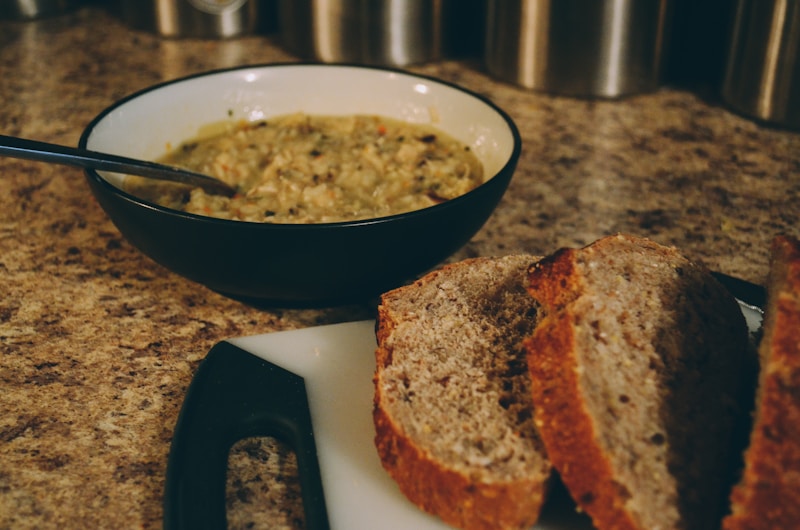 Ribollita Toscana con Fagioli e Pane